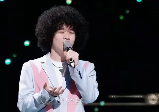 一夜爆紅!粵語新生代歌手內地人氣急升,曝獲知名品牌邀做代言人