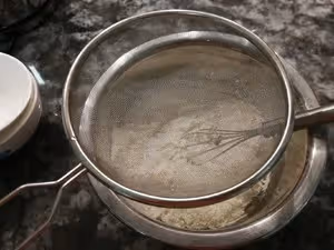 600克五仁大月餅的詳細製作過程