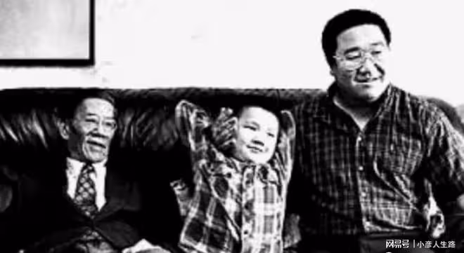 他出身名門望族,經歷三次婚姻無縫對接,如今61歲的他怎樣了?