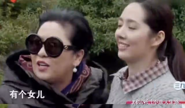 實錘來了!向佐和美女聊天被曝光,視頻中女方穿著暴露毫不設防
