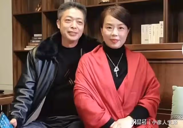 鴻星爾克終止和三石合作,卻被杜粉喊話,讓吳總出面道歉