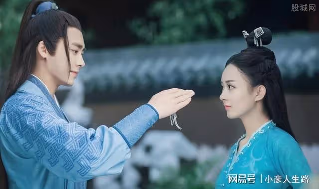 李易峰趙麗穎分別主演的作品,初選入圍本屆金鷹獎,都有競爭力