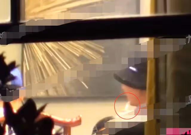 41歲男演員室內聚餐抽菸，後轉戰酒吧與美女同行，本人已結婚生子
