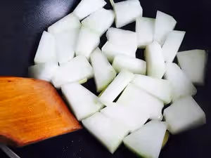 炎夏消暑湯～冬瓜蛋湯
