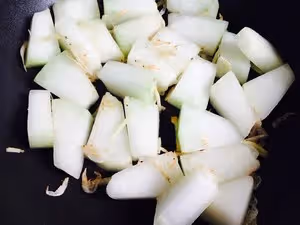 炎夏消暑湯～冬瓜蛋湯