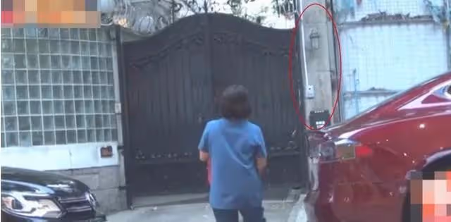 郭晶晶夫婦住宅超乎想像 小門小窗顯窮酸