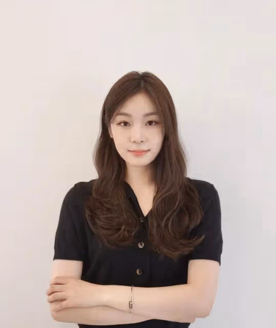 曝光戀情到公布婚訊僅一個上午!韓國國寶級女神公布婚訊