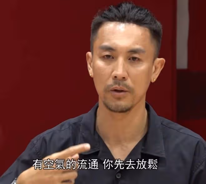 狄龍兒子當講師引爭議!教金像獎男配角演戲,與羅冠蘭平起平坐
