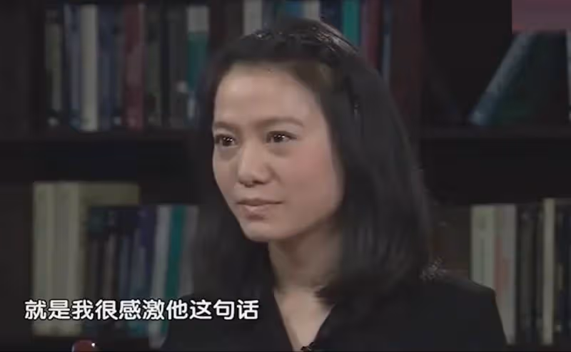 楊振寧100歲了,被誤解的翁帆,是原配送給他最好的禮物