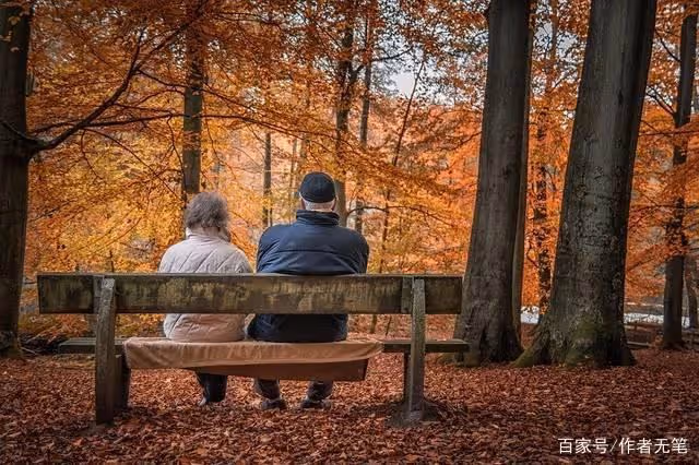 50歲女人的一場黃昏戀:同居65天,被當保姆60天,讓我看清現實