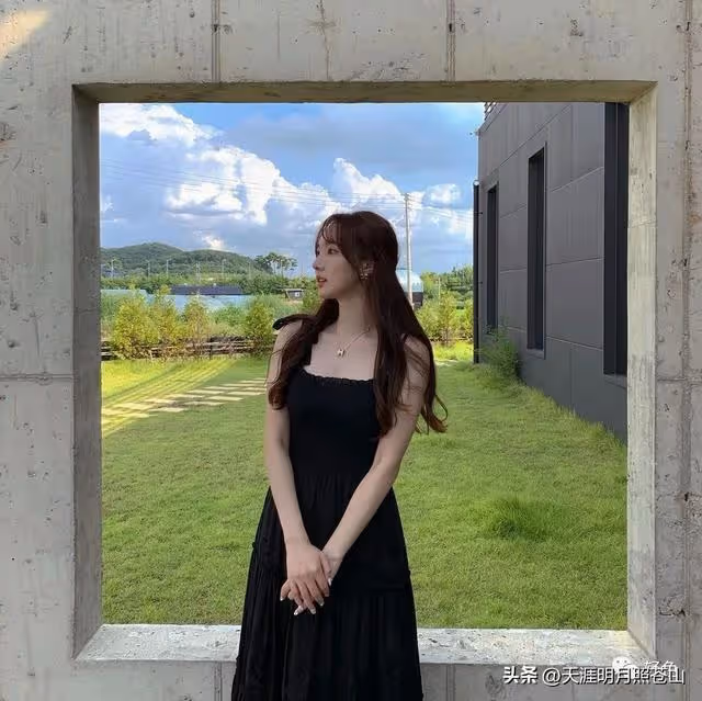 靠一段泳裝舞蹈秀一夜走紅