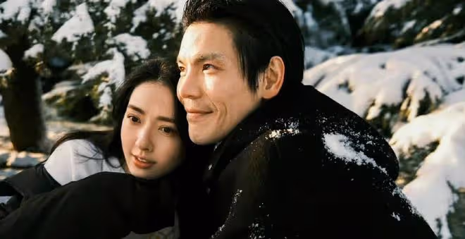 向佐郭碧婷被曝未領證,兩次申請缺女方簽字,郭爸曾回應支持女兒