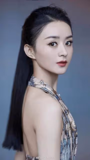 趙麗穎21歲舊照首曝光!穿「廉價衣服」錄節目,打扮樸素氣質清純:與現在反差大