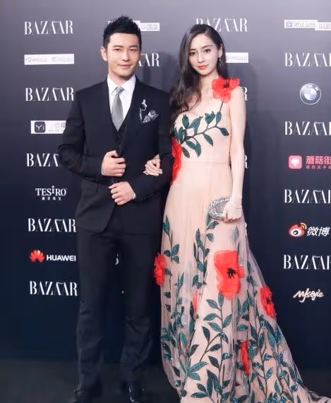 黃曉明疑為緋聞網紅女友辦豪華生日趴　女方曬卡片署名露餡？！