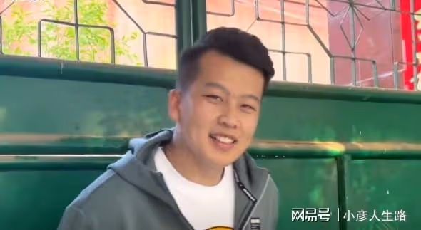 麥小登訂婚儀式臨時取消,被質疑是劇本炒作,同村人一語暴露真相