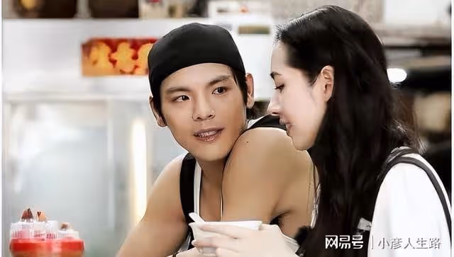 向佐疑似出軌,郭碧婷爸爸下場吃瓜,回應網友:我只支持我女兒!