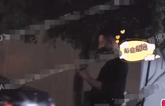 汪小菲與新歡外出聚餐,同回家心情好,曾直播痛哭稱前妻不讓見娃