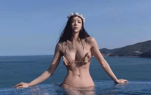 林允兒繼承者，女團出身半年火便全國，韓國新生代女星李燕花