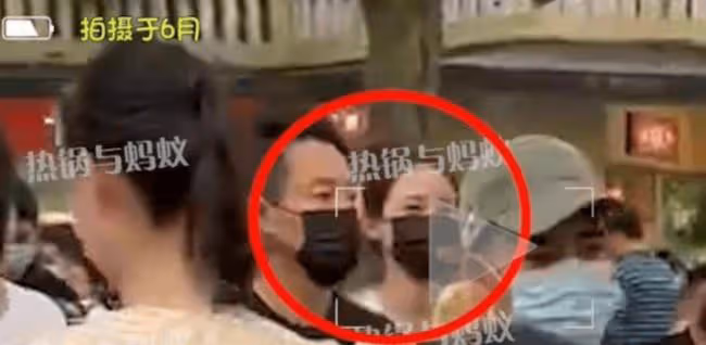 汪小菲張穎穎穿情侶裝聚餐 飯後同回豪宅