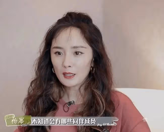 85花老了?楊冪懟臉照難掩法令紋 趙麗穎靠濾鏡