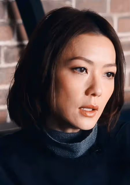 TVB10年出6個水後?蔡思貝緋聞多過作品,胡杏兒被吐槽妝容廉價劣質