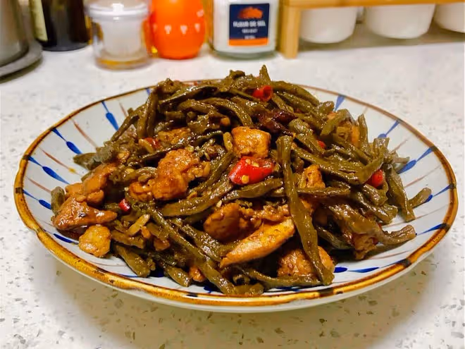 干豆角燒肉-好吃到炸裂