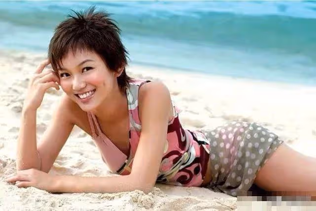 盤點新加坡經典《小娘惹》中的美女演員:歐萱顏值與演技並存,比白薇秀就「輸了一點」