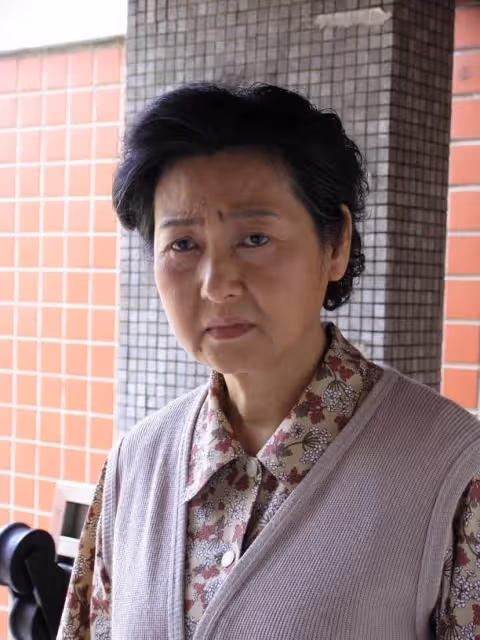 癡心張美瑤錯愛一人賠一生,苦守35年婚姻終成一場空,71歲臨終前仍不原諒,給2女兒留遺言:不許通知他