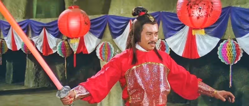 41年前兄弟3人,合夥拍出《貓頭鷹》未必是無厘頭的開山之作,但一定是惡搞喜劇的急先鋒