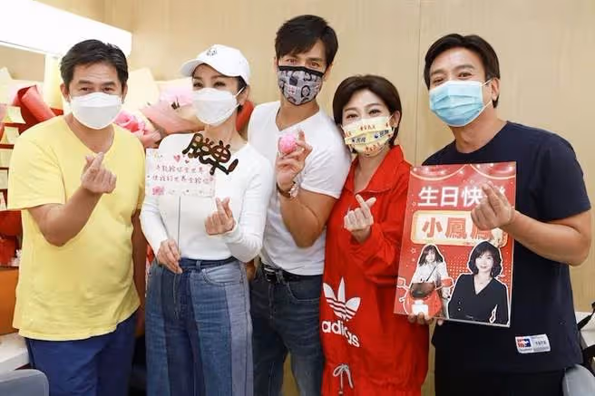 相差21歲！陳美鳳甜曝「被言承旭嚇到好幾次」　認識10年「每年偷偷安排驚喜」超用心：最美忘年之交！