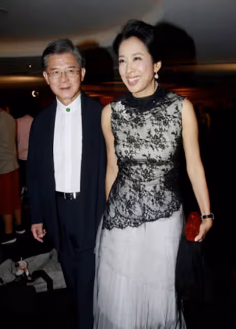 8位港姐冠軍現狀，有人嫁豪門有人落魄，個個是「人間絕色」