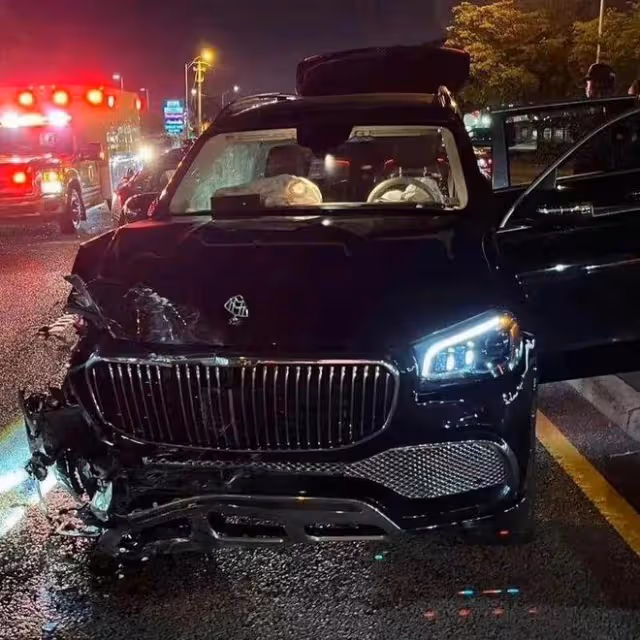 好兄弟出「車禍」Kanye直接送同款豪車邁巴赫?網友:Ye這人能處!