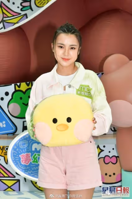 姚焯菲希望暑假多接活動!鍾柔美補課應付DSE顯疲態