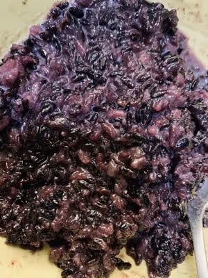 椰香芒果血糯米千層
