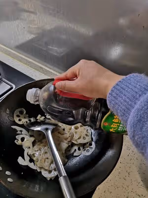 酸甜可口糖醋藕片
