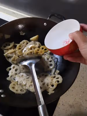 酸甜可口糖醋藕片
