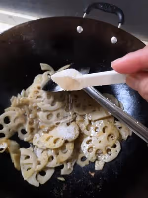 酸甜可口糖醋藕片