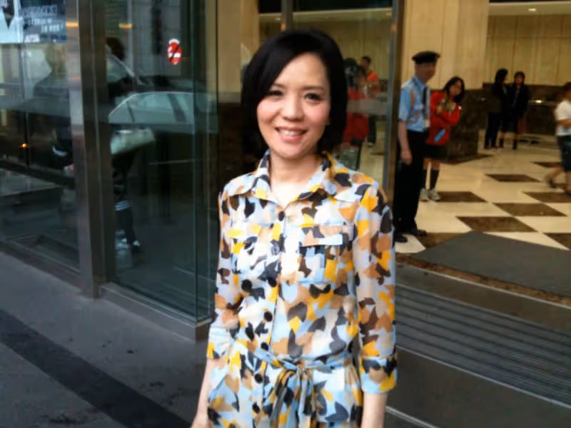 王芷蕾62歲近況曝光！當年遠嫁美國淡出「結婚20年終獲兒子」　「老公身分不簡單」今攜家人返台