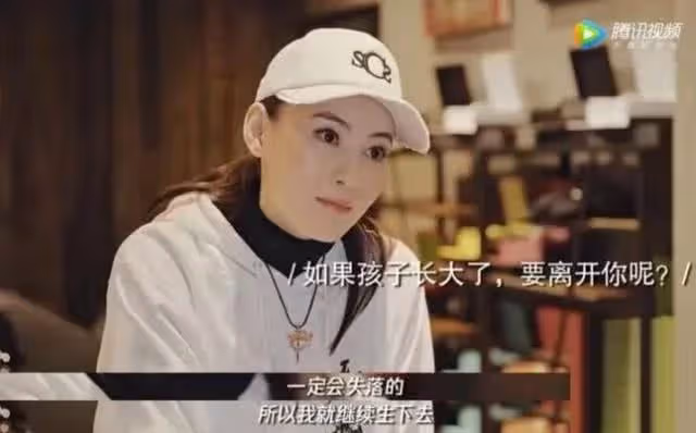 張柏芝關掉濾鏡，關掉美顏，瞬間露出真顏  網友：讓我冷靜一下！
