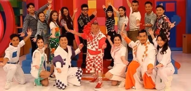 突發!TVB知名男星宣告確診,錄製綜藝全程未戴口罩人人自危