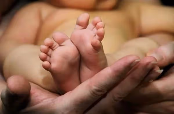 我老婆是「全職媽媽」,5年花掉80萬,還怨東怨西,我要不要離婚??網怒:來討拍??