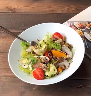 低脂高蛋白煙燻雞胸肉輕食沙拉|快樂享瘦