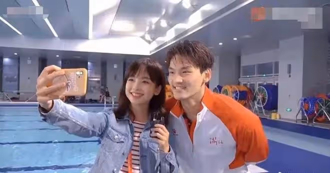 王冰冰事件輿論反轉，「小三」存疑離婚被扒是造謠，大批網友聲援