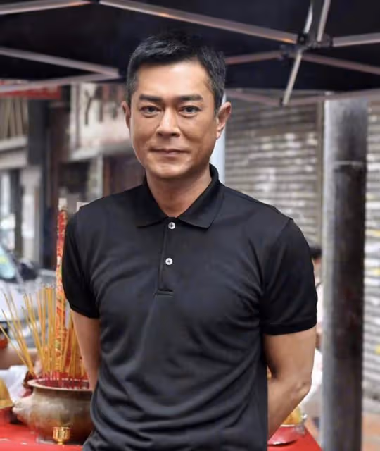 知名男團演唱會突發事故！巨型螢幕掉落砸傷多人，眾星發文求平安