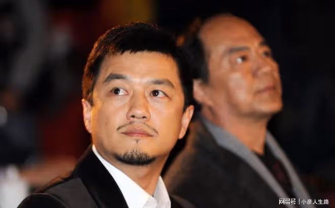50歲李亞鵬曝10天寫完劇本,息影12年再復出,剛生2胎要賺奶粉錢