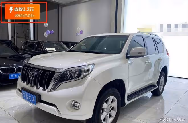李玉成新歡送他50萬豪車,直播戴墨鏡跳迪斯科,網友:無功不受祿