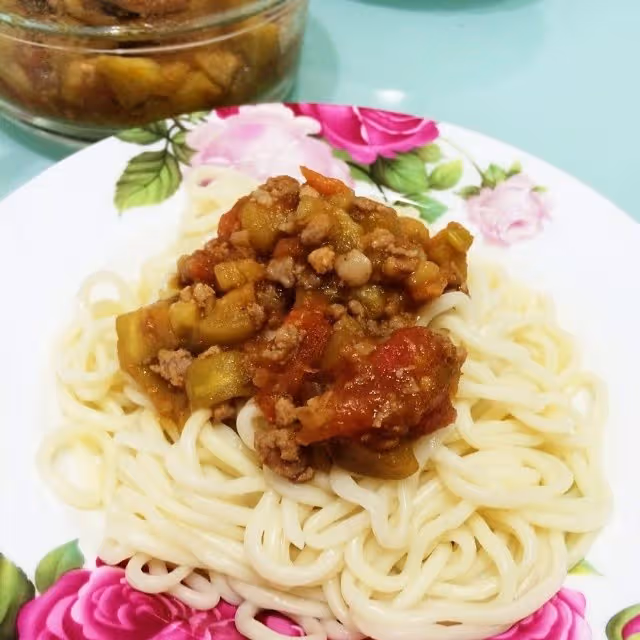 西紅柿茄子肉末面