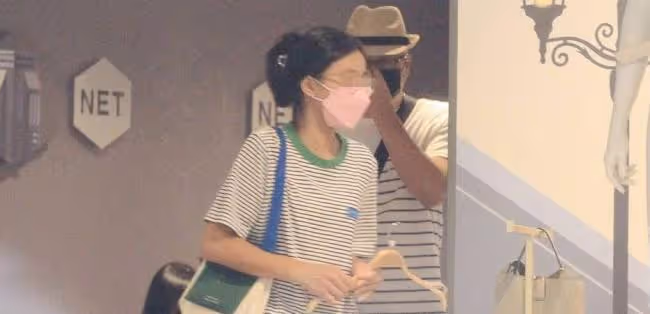林瑞陽張庭一家四口低調返台 夫妻不再露富