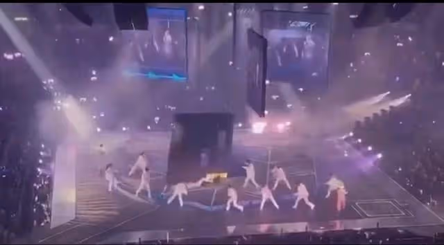 MIRROR紅館演出發生意外,大螢幕墜落砸翻舞者,兩人被送ICU搶救