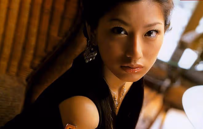 為人不識武藤蘭，看盡H片也枉然！創造AV界吉尼斯紀錄的女星竟至今生死不明？